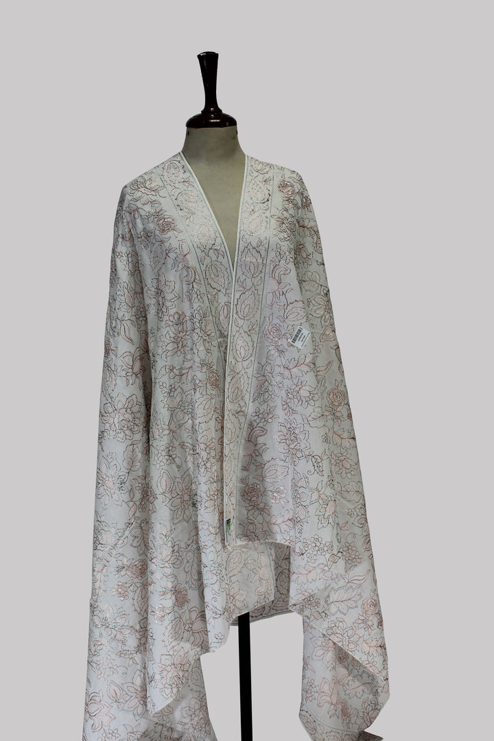 Laleh – Embroidered Chadder