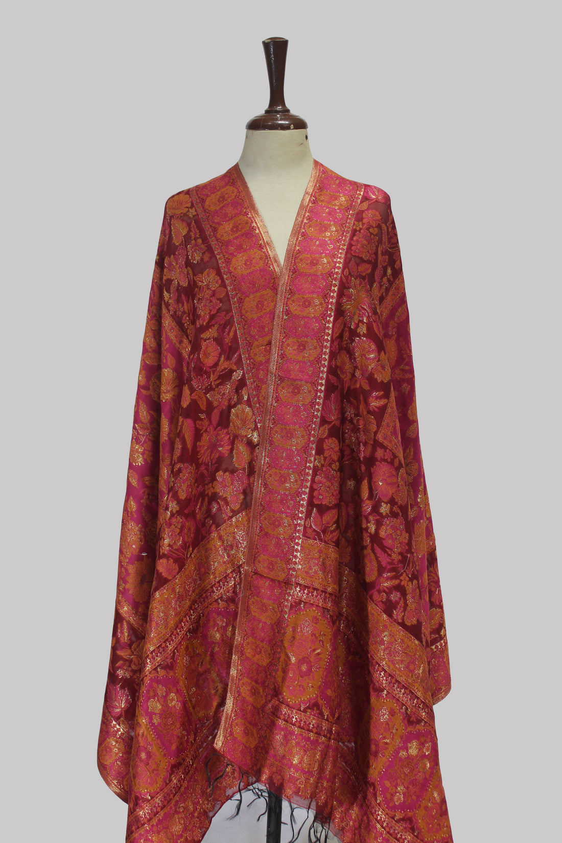 “Saffron Sunset Kani Silk Dupatta