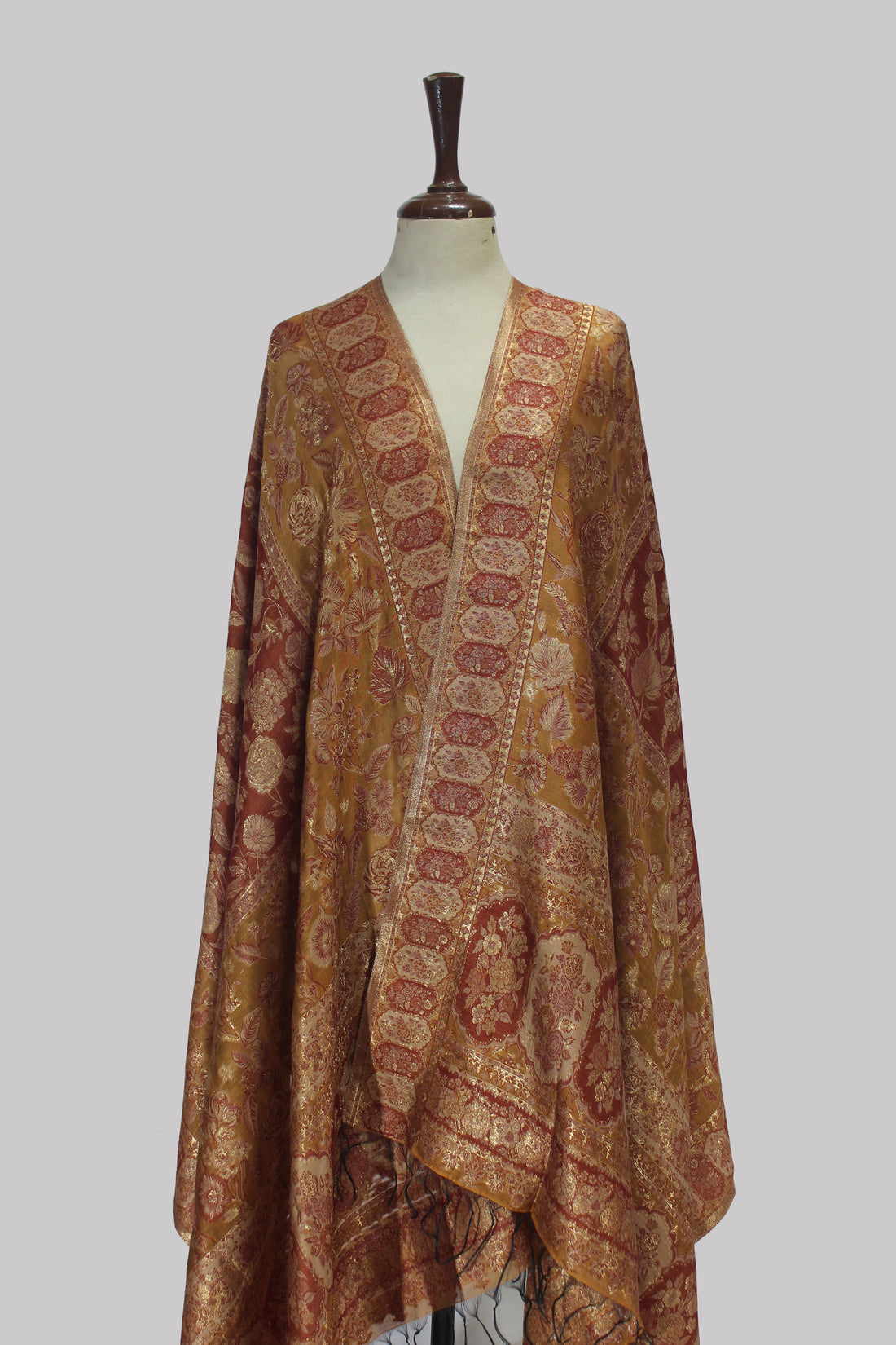 Traditional Kani Silk Dupatta