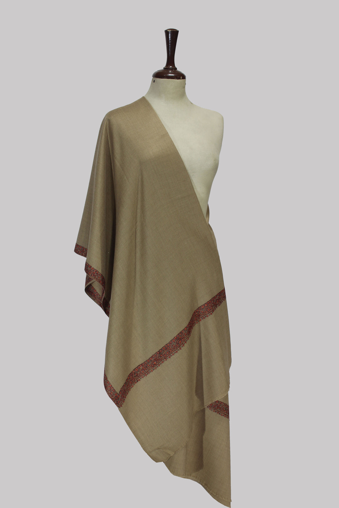 Zeenat-e-Zameen Shawl