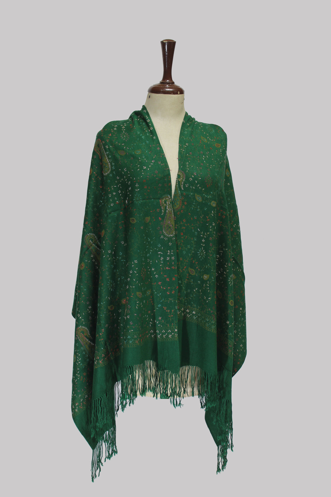 Emerald Meadow Paisley Stoler