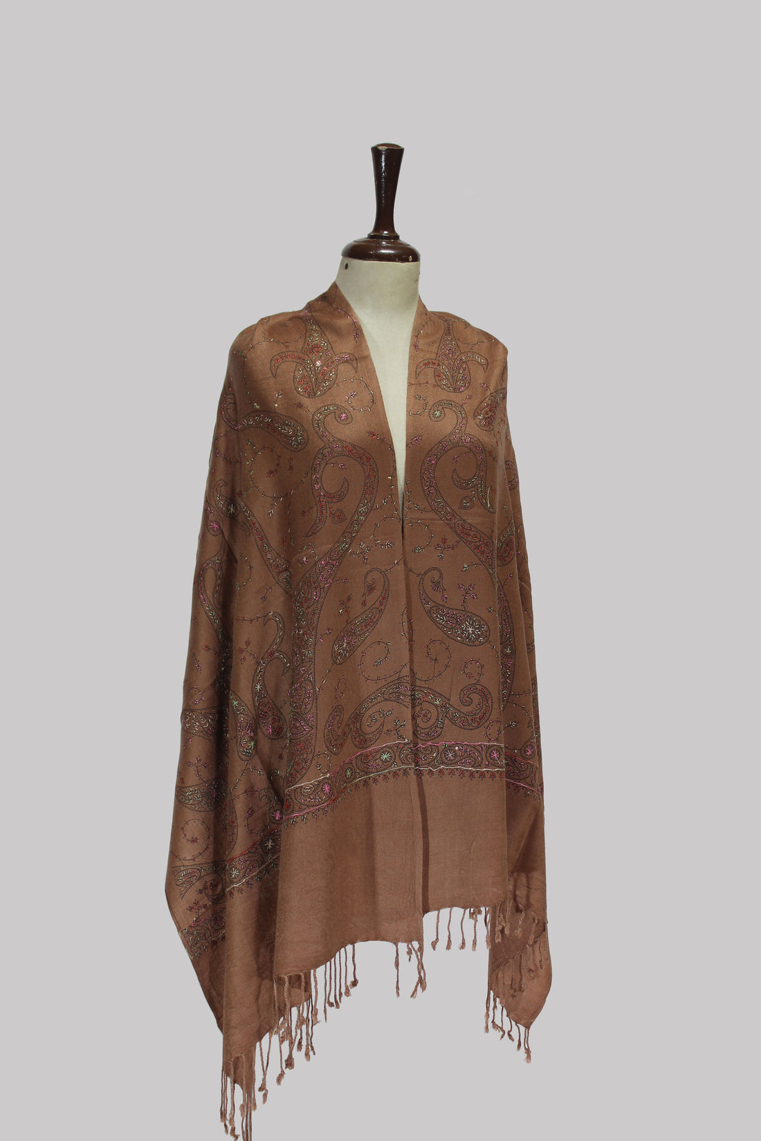 Amber Zari Paisley Stoler