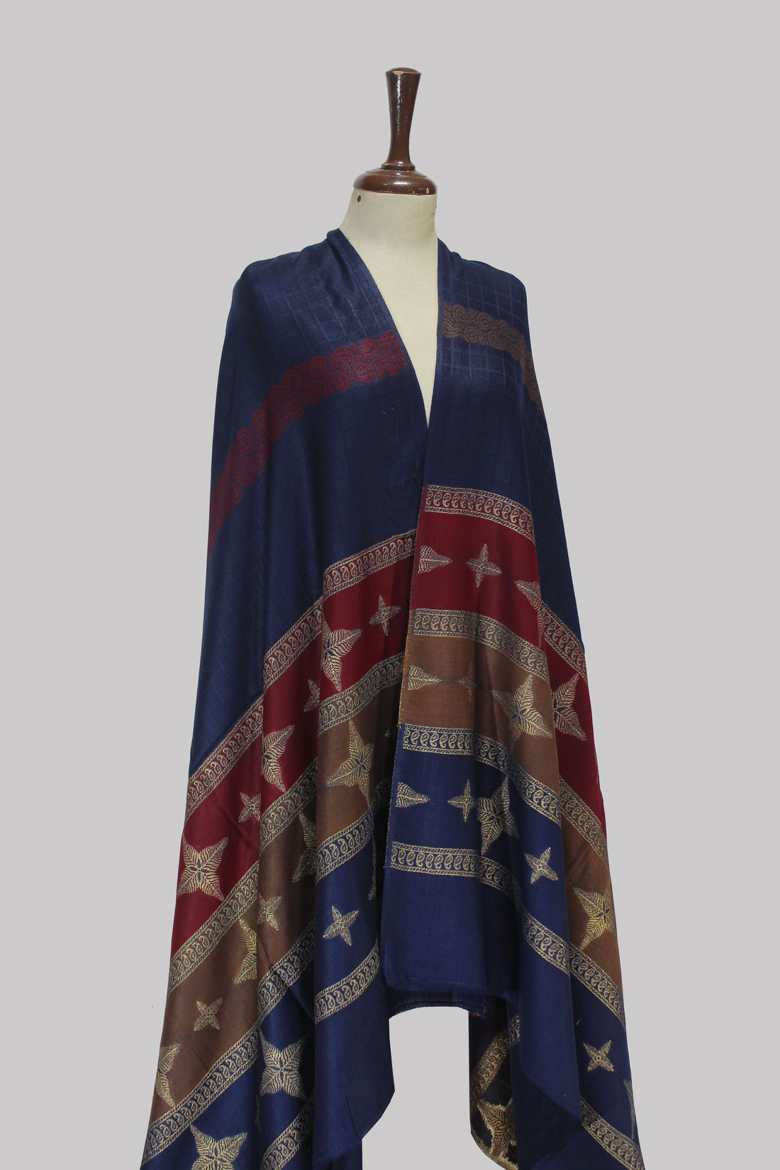 Midnight Garnet Starweave Shawl