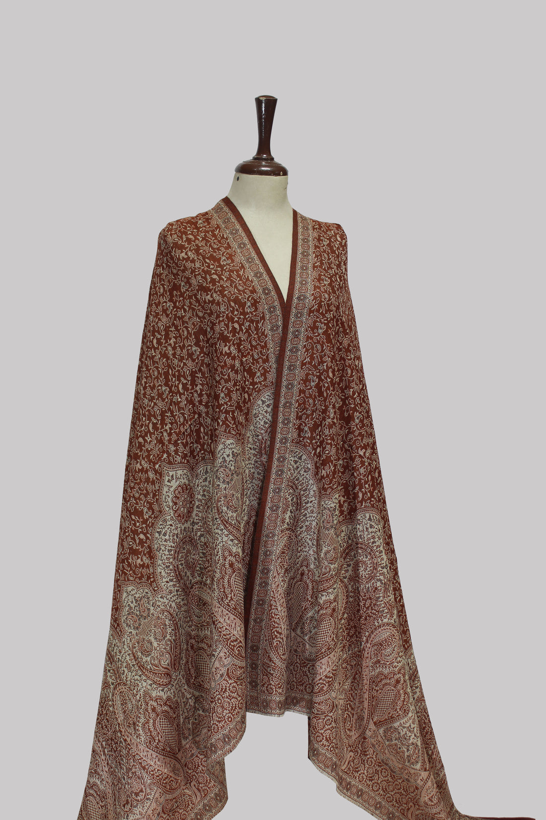 Mehru Dastaan Paisley Shawl