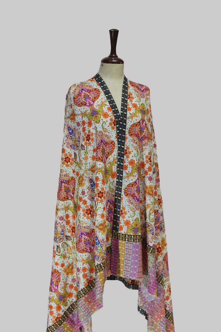 Kimono Kashmiri kalam kari