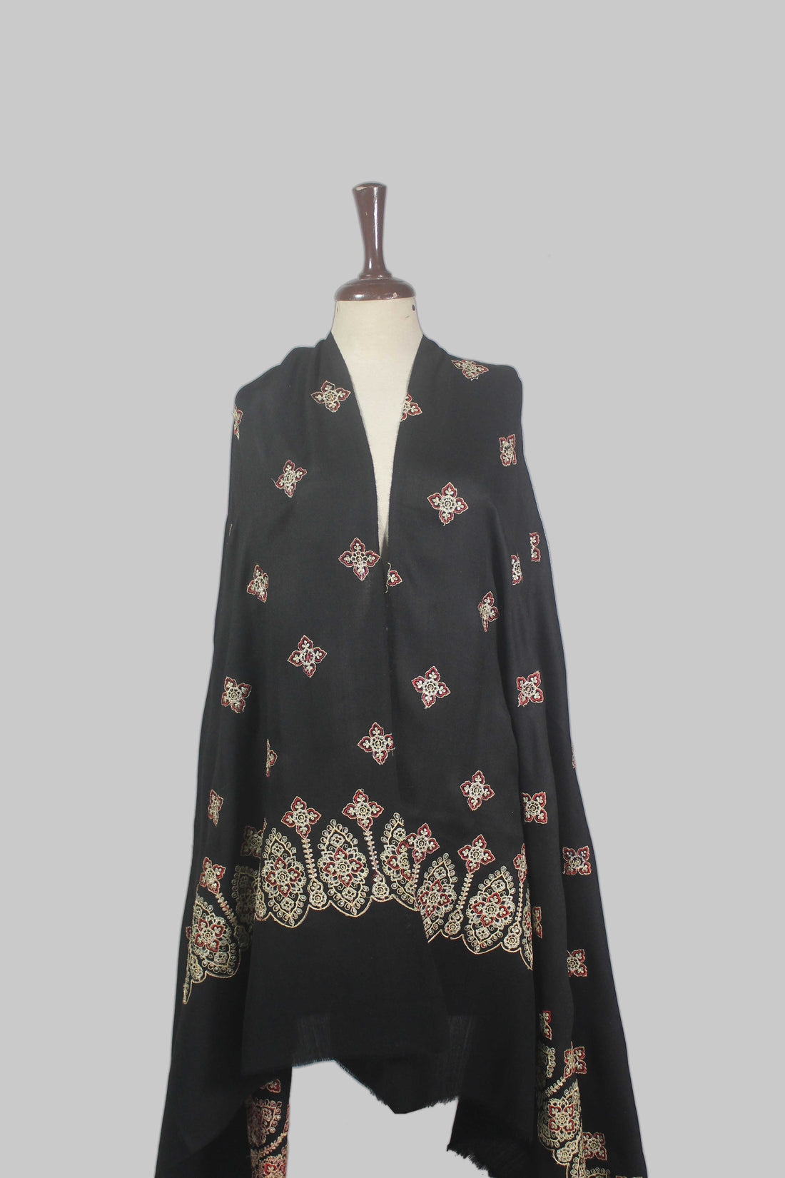 Midnight Mughal Bloom