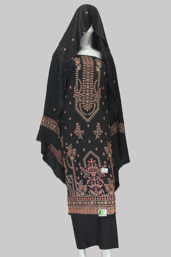 Zareen – Embroidered Suit